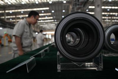 新聞多一點(diǎn)丨洛軸集團(tuán)的轉(zhuǎn)型升級(jí)之路 軟件開發(fā)助力智能革新